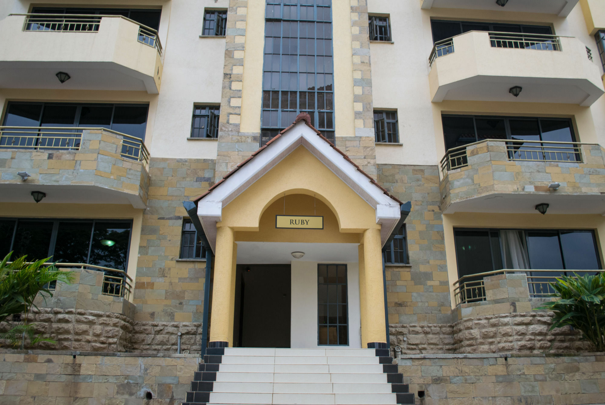 Gramo Suites Найроби Екстериор снимка